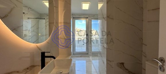 3 bedrooms Penthouse in Matosinhos, Portugal No. 113489 16