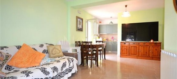 5 غرف نوم شقة في Santa Marinella, Italy رقم 332015 6