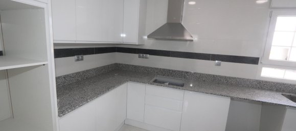 4 bedrooms Villa in Pinoso, Spain No. 10255 20