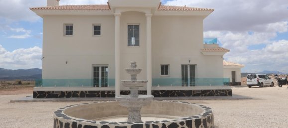 4 bedrooms Villa in Pinoso, Spain No. 10255 22