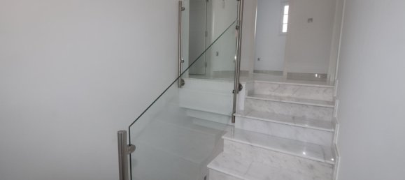 4 bedrooms Villa in Pinoso, Spain No. 10255 21