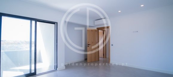 5 bedrooms Villa in Faro, Portugal No. 31946 27