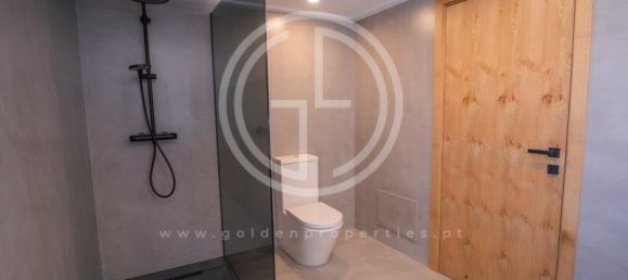 5 bedrooms Villa in Faro, Portugal No. 31946 31