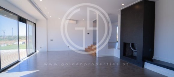 5 bedrooms Villa in Faro, Portugal No. 31946 10