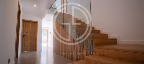 5 bedrooms Villa in Faro, Portugal No. 31946 16