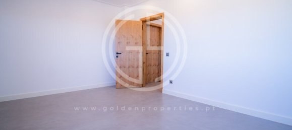 5 bedrooms Villa in Faro, Portugal No. 31946 36