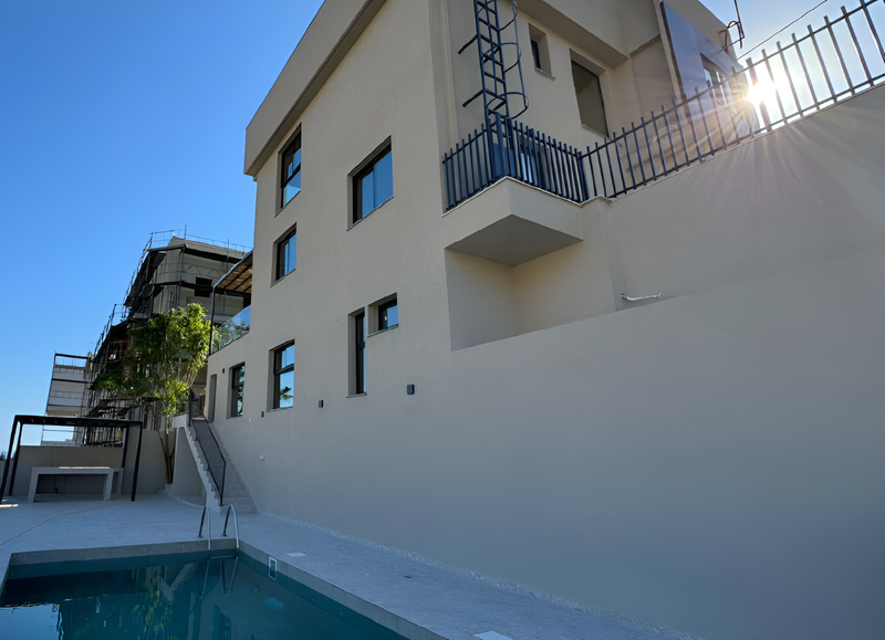 3 bedrooms Commercial property in Agios Tychonas, Cyprus No. 18433