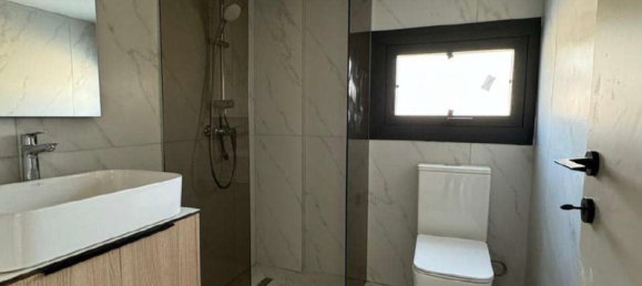 3 bedrooms Commercial property in Agios Tychonas, Cyprus No. 18433 4