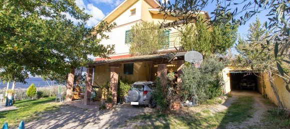 7-Zimmer Haus in Alviano, Italy, Nr. 92424 6