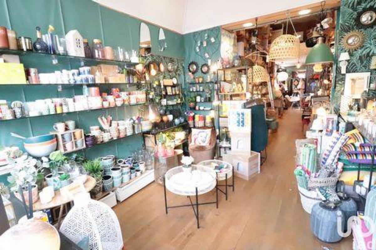 Büro in Colombes, France 51m², Nr. 20285