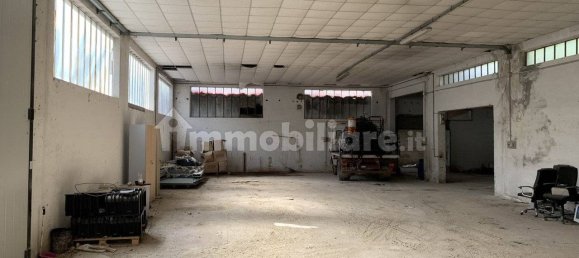 530m² Warehouse in Frontino, Italy No. 113036 16