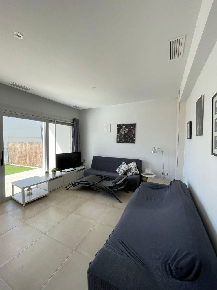 2 bedrooms House in Alicante, Spain No. 245694