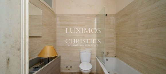 3 bedrooms Villa in Porto, Portugal No. 114416 4