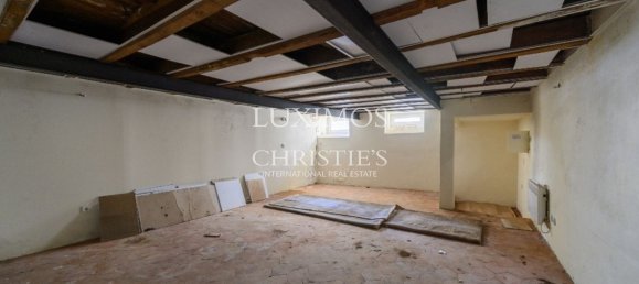 3 bedrooms Villa in Porto, Portugal No. 114416 5