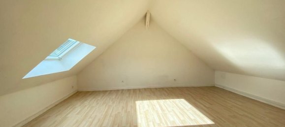 2 bedrooms Apartment in Acy-en-Multien, France No. 100484 8