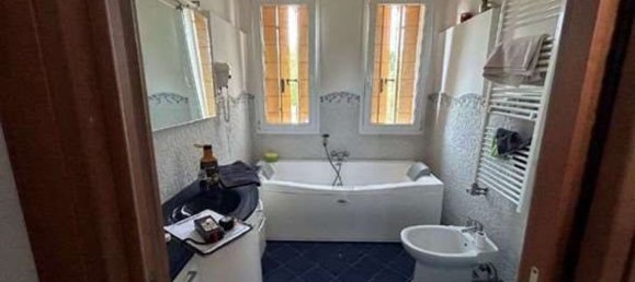 6 rooms House in Venice, Italy No. 210151 11