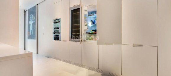 Дом с 6 спальнями в Барселона, Испания № 144373 42