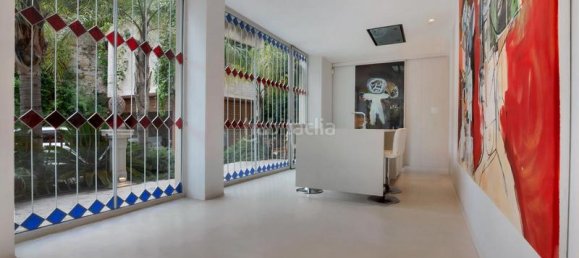 Дом с 6 спальнями в Барселона, Испания № 144373 33