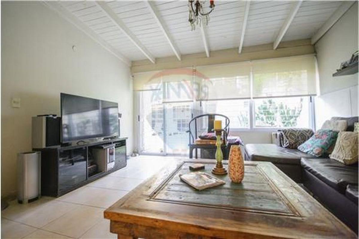 Квартира с 3 спальнями в Буэнос-Айрес, Аргентина № 98340