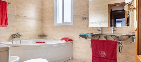 Adosado de 3 dormitorios en Andalucía, Spain No. 176850 36