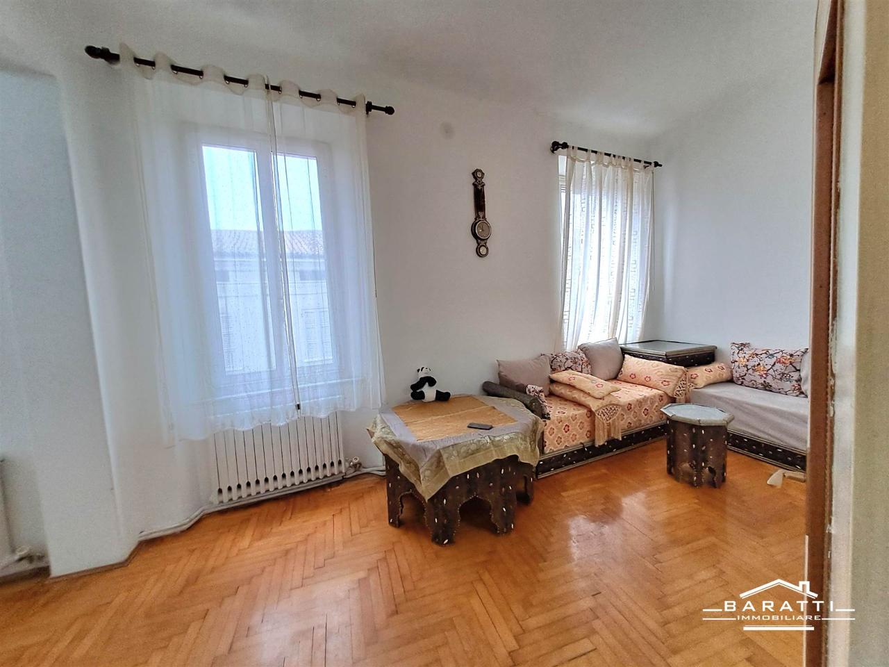 4غرفة شقة في Ostiglia, Italy رقم 150847