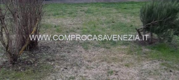 Casa de 5 habitaciónes en San Biagio di Callalta, Italy No. 228169 4