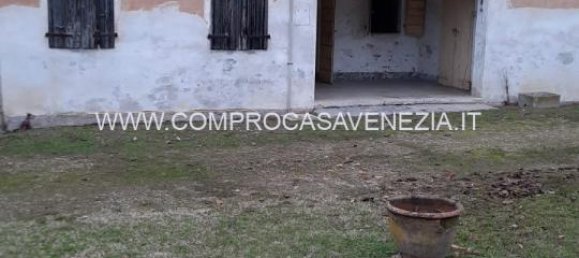 Casa de 5 habitaciónes en San Biagio di Callalta, Italy No. 228169 3