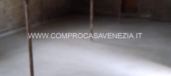 Casa de 5 habitaciónes en San Biagio di Callalta, Italy No. 228169 8