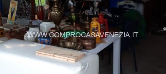 Casa de 5 habitaciónes en San Biagio di Callalta, Italy No. 228169 7