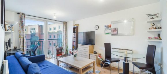 1 bedroom Apartment in Feltham, United Kingdom No. 9865 4