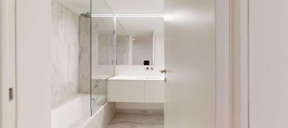 3 bedrooms Apartment in Lisbon, Portugal No. 113182 20