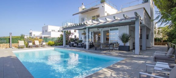 4 Schlafzimmer Villa in Alaior, Spain, Nr. 3749 8