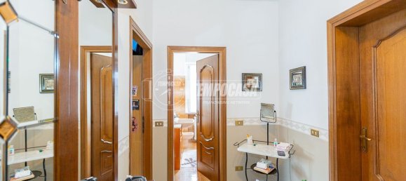 Дом с 5 спальнями в Палаццо Пиньяно, Италия № 373778 28