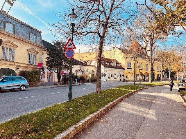 7 rooms House in Dobling, Austria No. 53821