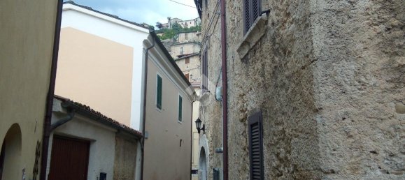 4غرفة منزل في Alvito, Italy رقم 76740 4