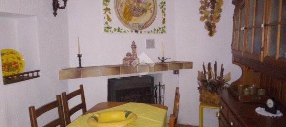 4غرفة منزل في Alvito, Italy رقم 76740 10