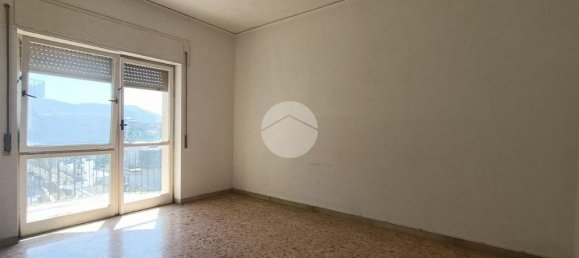 Apartamento T2 em Caserta, Italy N.º 273357 9