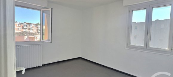 2 Schlafzimmer Wohnung in Frejus, France, Nr. 319379 8