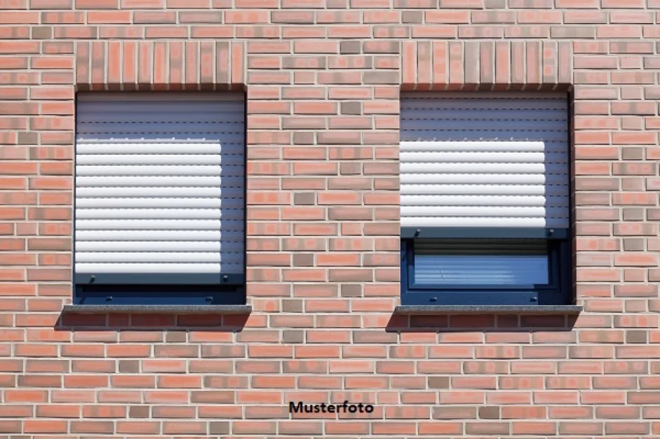 Casa de 6 habitaciónes en Duisburg, Germany No. 98498