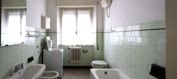 2 bedrooms Apartment in Teramo, Italy No. 121675 12