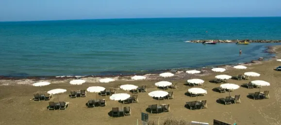 3 Schlafzimmer Villa in Kiti, Cyprus, Nr. 4349 15