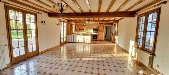 4 bedrooms House in Saint-Pere-sur-Loire, France No. 158895 10