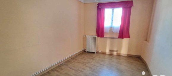 4 bedrooms House in Saint-Pere-sur-Loire, France No. 158895 18