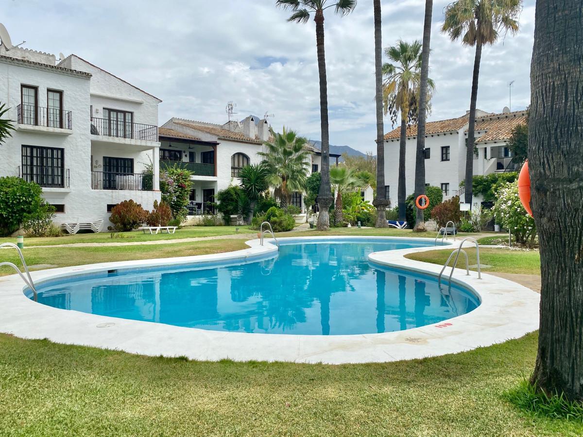 3 bedrooms Apartment in Marbella, Spain No. 60082