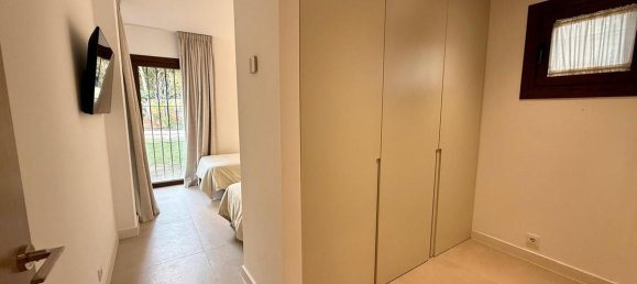 3 bedrooms Apartment in Marbella, Spain No. 60082 9