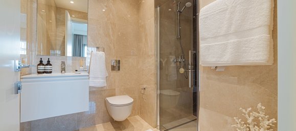 3 bedrooms Villa in Agios Tychonas, Cyprus No. 3982 17