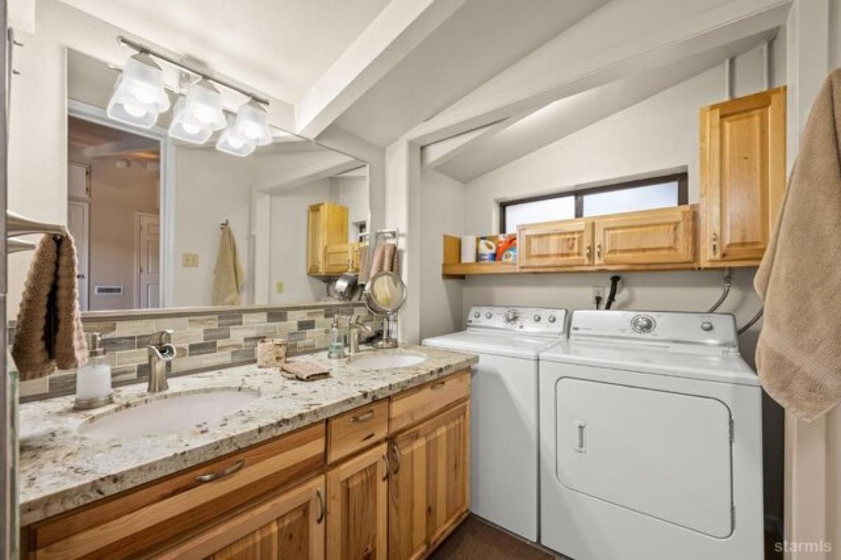 3 bedrooms House in South Lake Tahoe, USA No. 373636