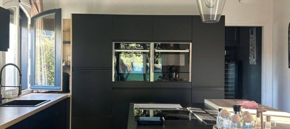 5 bedrooms Villa in Tarascon, France No. 330539 8