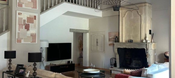 5 bedrooms Villa in Tarascon, France No. 330539 6