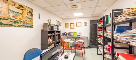 140m² Office in Lainate, Italy No. 6048 9